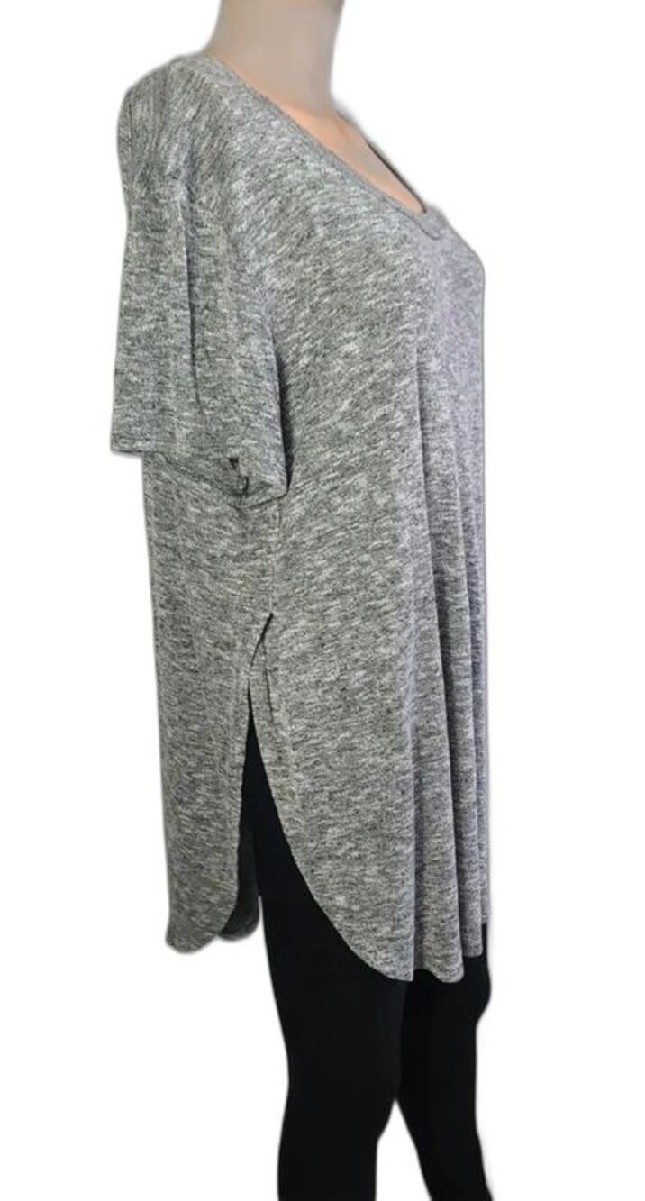 Mossimo size XXL soft knit stretch long tunic rayon blend side slits short sleev